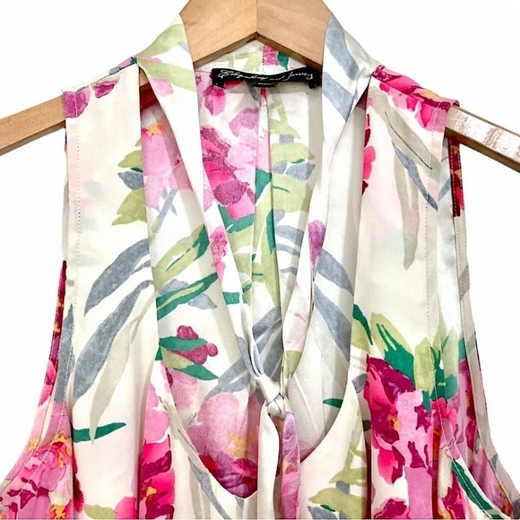 Elizabeth & James Floral Silk Charmeuse Tie Neck Sleeveless Blouse Top - Picture 8 of 13